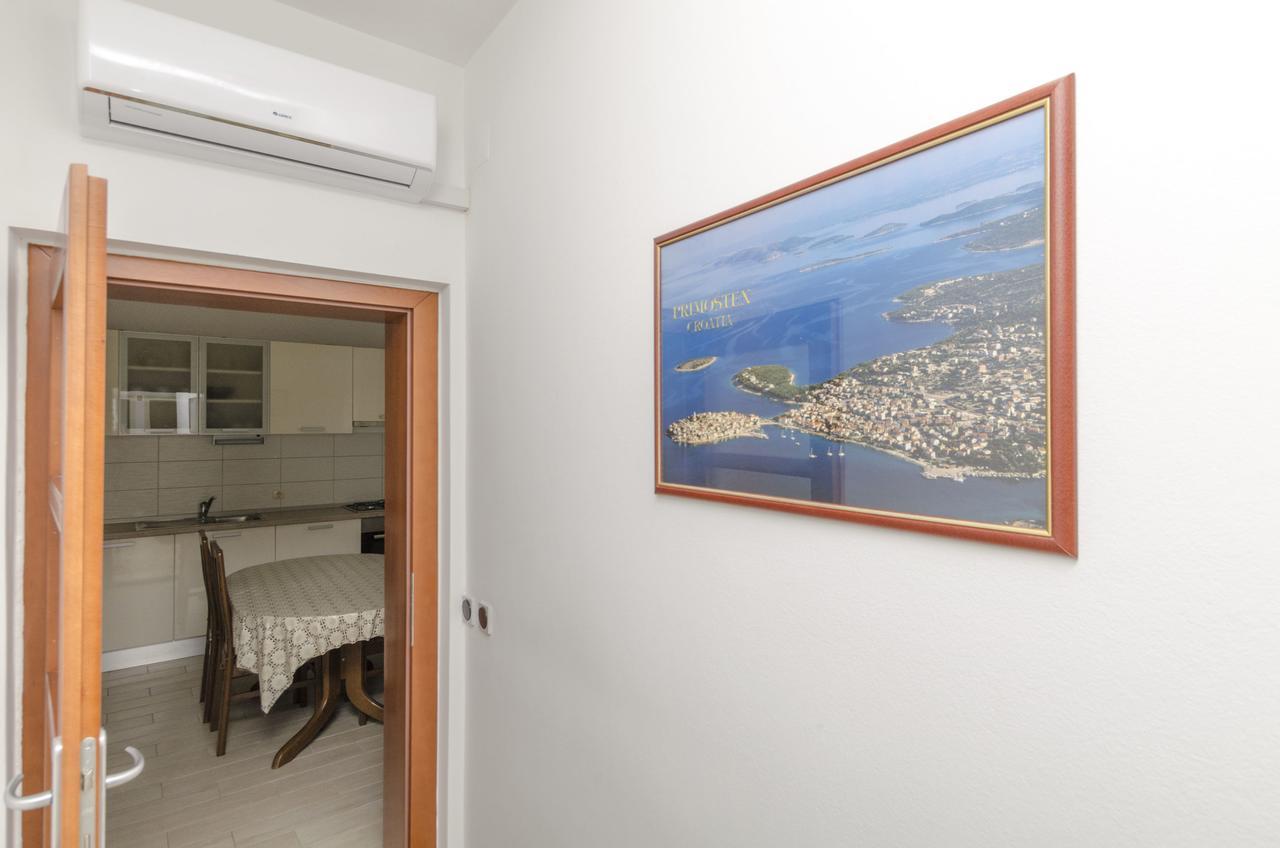 Apartment Eva P. Primošten Exterior foto